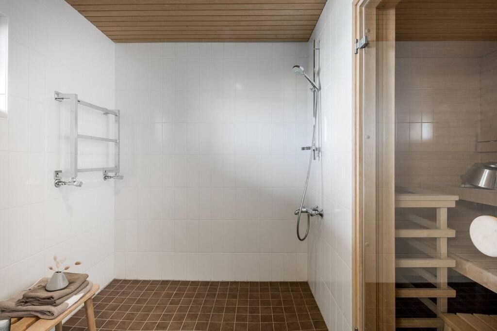 Spacious Home With Four Terrace, Sauna, Sea View Helsinki Exterior foto